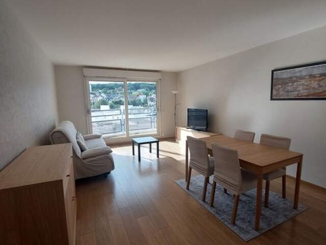 Appartement de 74m2 à louer sur Chaville — photo du bien