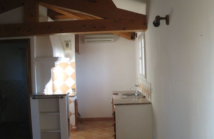 Maison de 37m2 à louer sur Le Beausset — photo 3