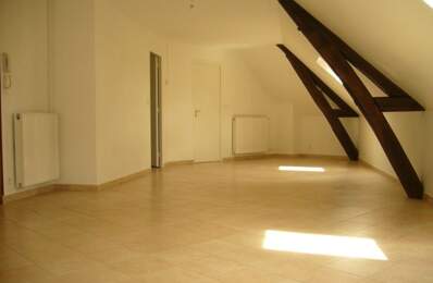 Appartement de 58m2 à louer sur Sens — photo du bien