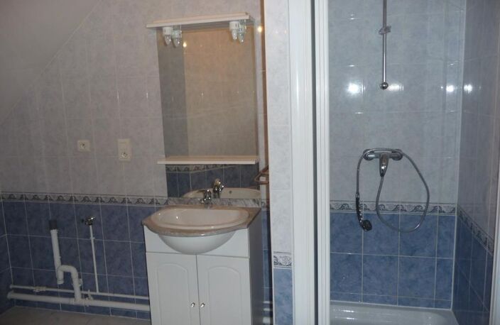 Appartement de 58m2 à louer sur Sens — photo 3