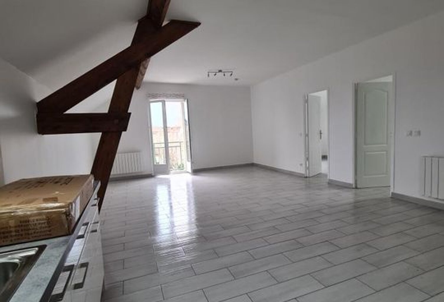 Appartement de 84m2 à louer sur Bondy — photo 1