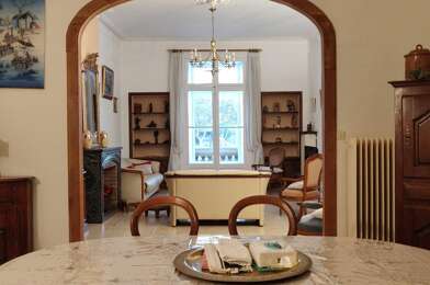 Appartement 6 pièces 1500 €
