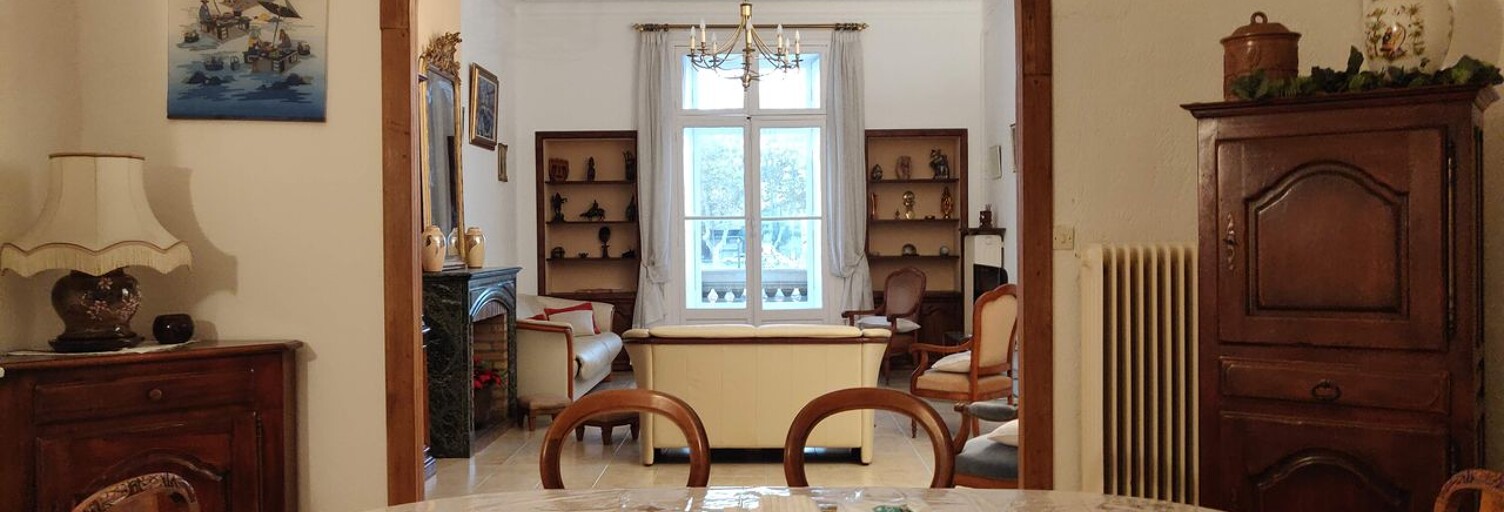 Appartement 6 Pièces 220 m² à louer à Sète (34200)