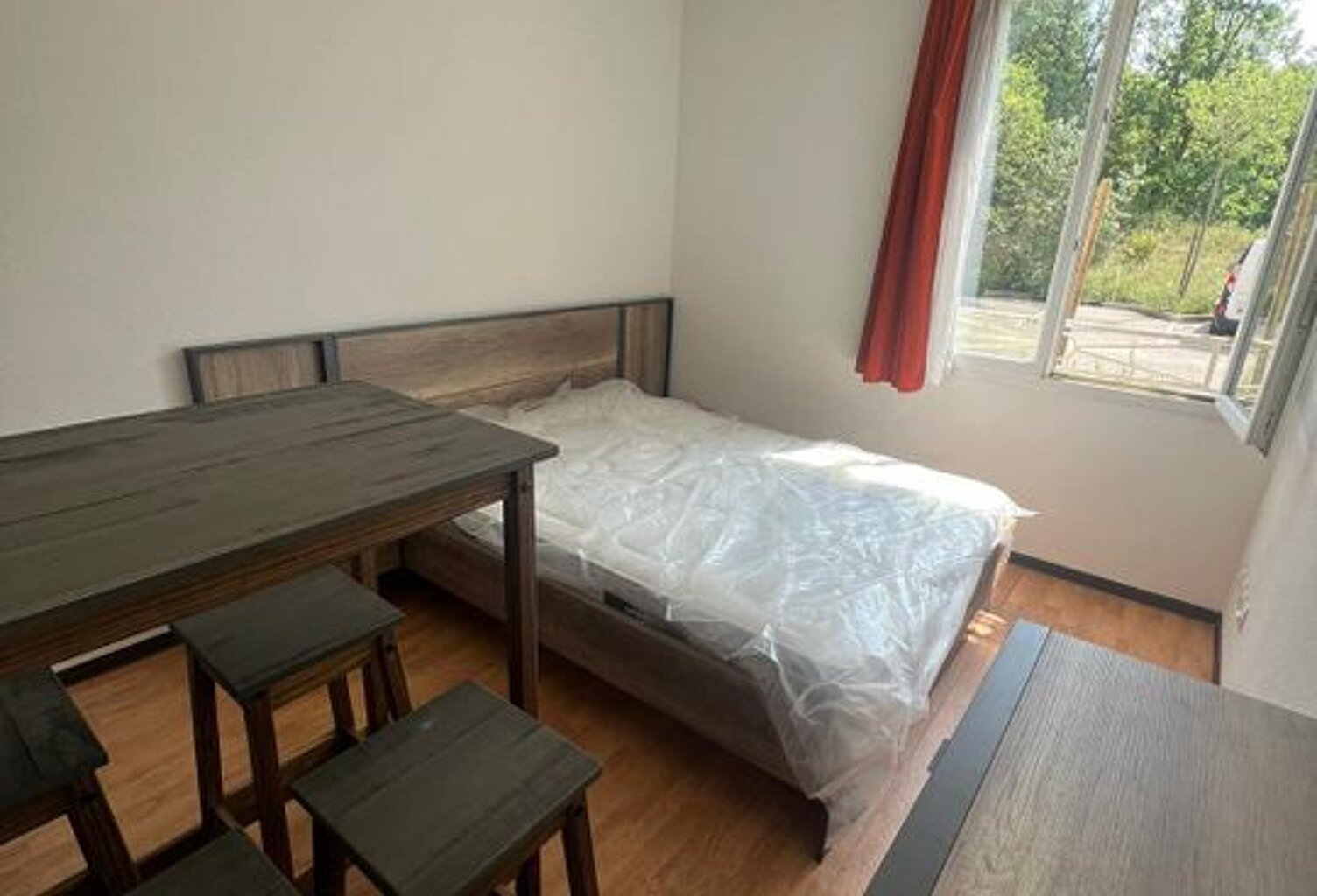 Studio de 17m2 à louer sur Le Tholonet — photo 1