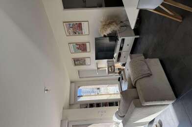 Appartement 2 pièces 805 €