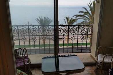 Appartement 4 pièces 2300 €