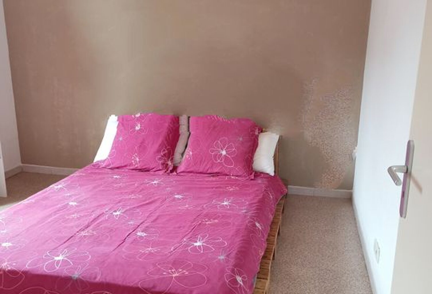 Chambre de 20m2 à louer sur Saint-Bonnet-en-Champsaur — photo 1