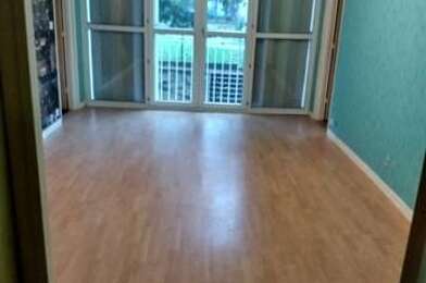 Appartement 3 pièces 660 €