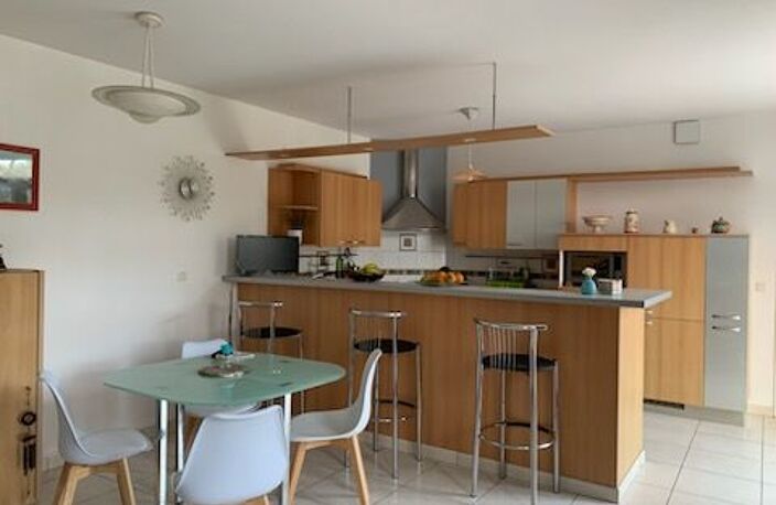 Maison de 150m2 à louer sur Les Garennes sur Loire — photo 2