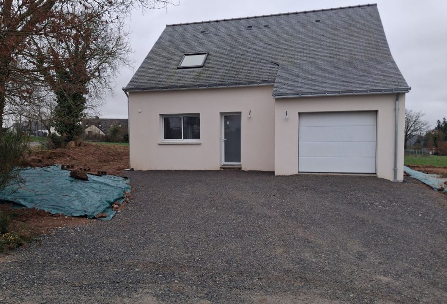Maison de 84m2 à louer sur Les Fougerêts — photo 1