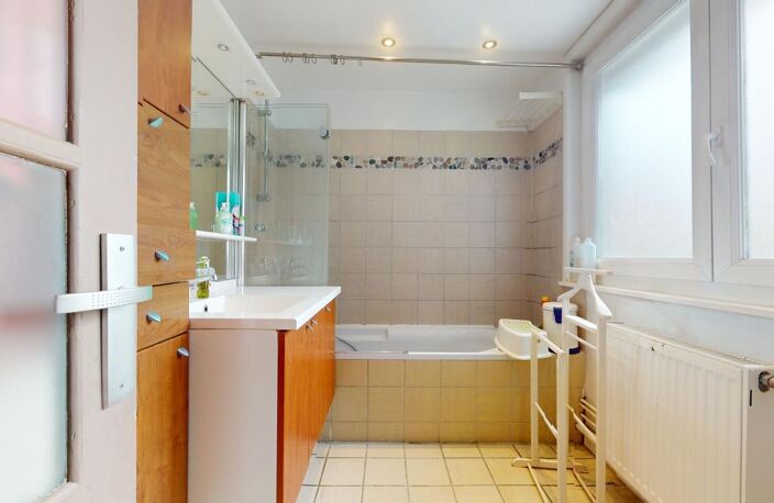 Maison de 100m2 à louer sur Lille — photo 3