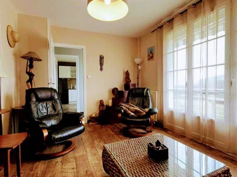 Maison de 80m2 à louer sur Chissey-en-Morvan — photo 1