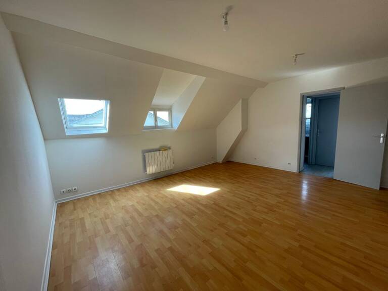 Appartement de 45m2 à louer sur La Loupe — photo 1