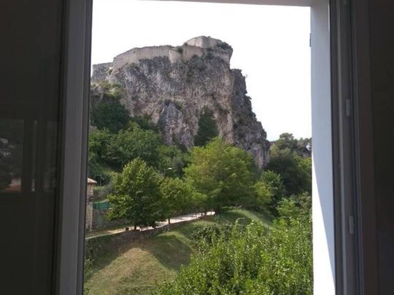 Appartement de 45m2 à louer sur Gilette — photo 1