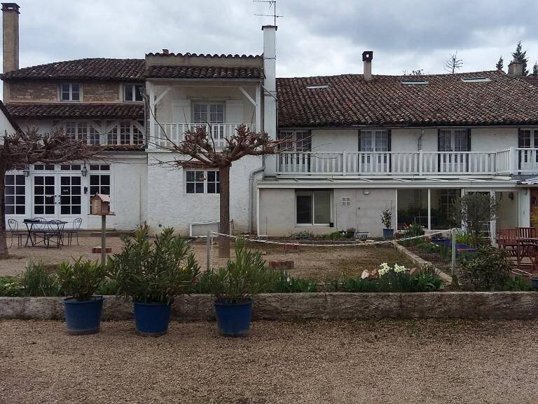 Appartement de 60m2 à louer sur Montbellet — photo 1