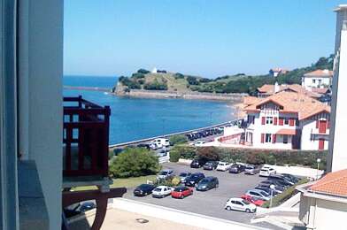Appartement 1 pièces 1045 €