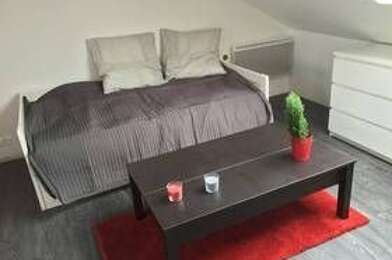 Appartement 1 pièces 890 €