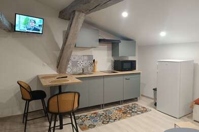 Appartement 1 pièces 450 €
