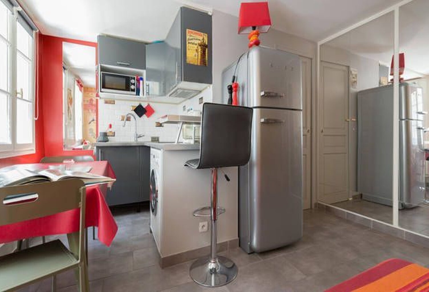 Chambre de 9m2 à louer sur Paris 01 — photo 1