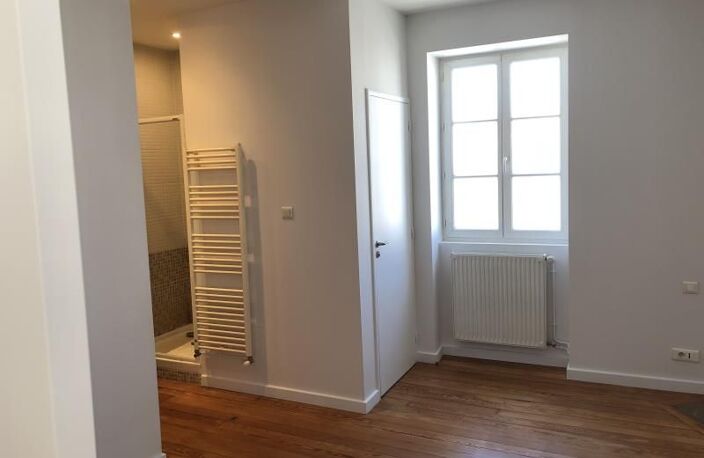 Appartement de 37m2 à louer sur Villefranche-sur-Saône — photo 2