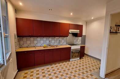 Appartement 3 pièces 750 €