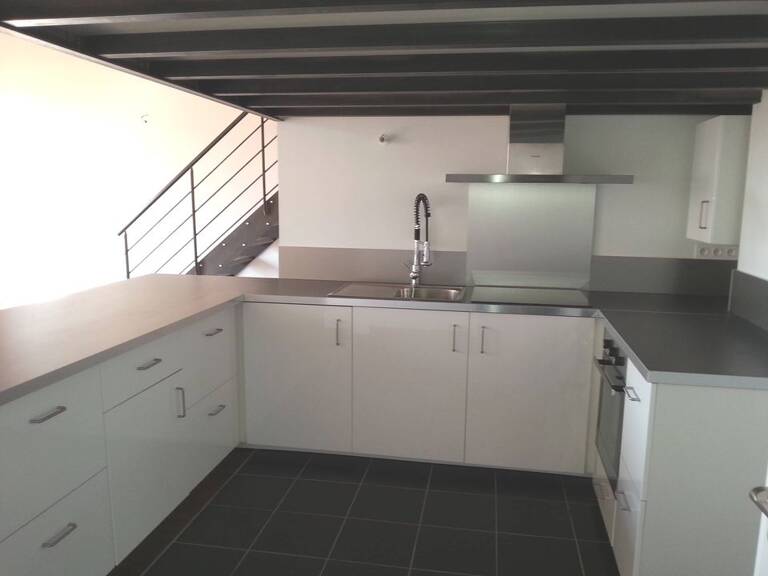 Appartement de 55m2 à louer sur Lyon 04 — photo 1