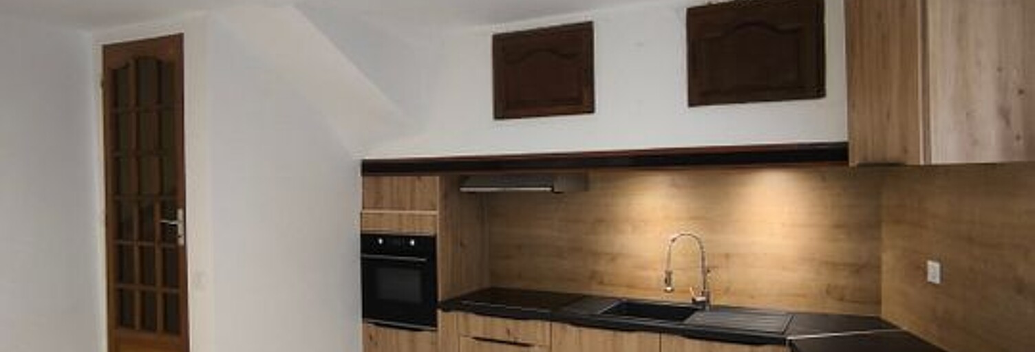 Maison 4 Pièces 90 m² à louer à Ginestas (11120)
