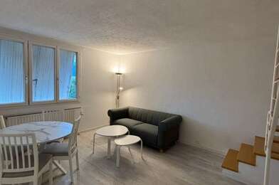 Appartement 3 pièces 995 €