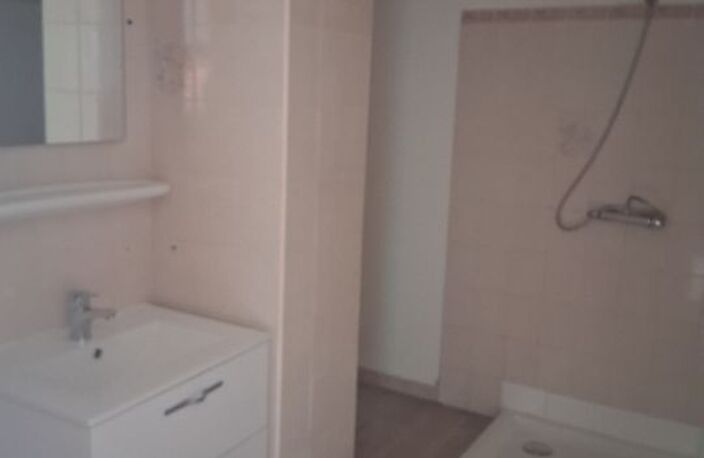 Appartement de 58m2 à louer sur Palau-del-Vidre — photo 2