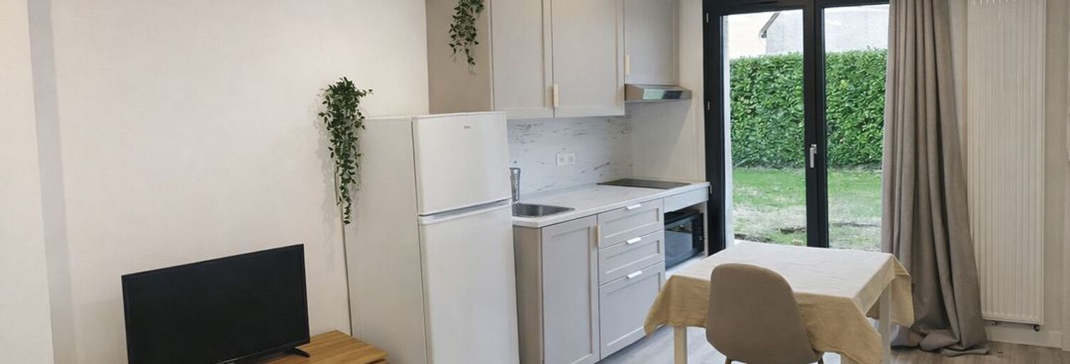 Appartement 1 Pièce 20 m² à louer à Verneuil-sur-Seine (78480)