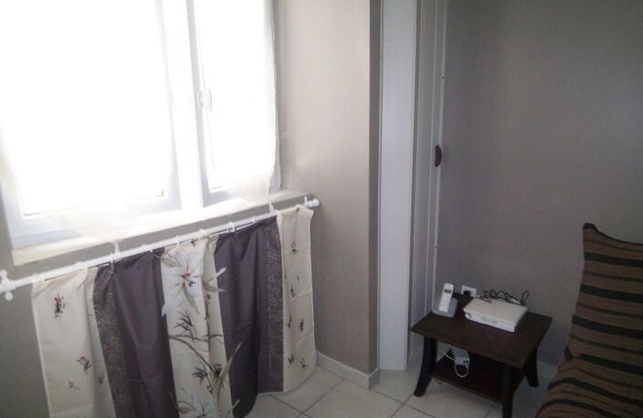 Studio de 14m2 à louer sur La Crau — photo 3