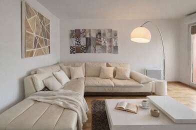 Appartement 4 pièces 2460 €
