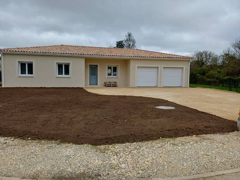 Maison de 150m2 à louer sur Chasseneuil-du-Poitou — photo 1