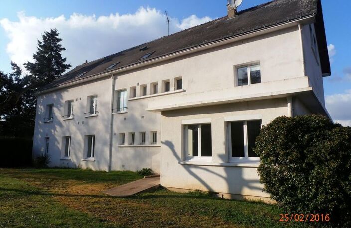 Maison de 392m2 à louer sur Château-Renault — photo 2
