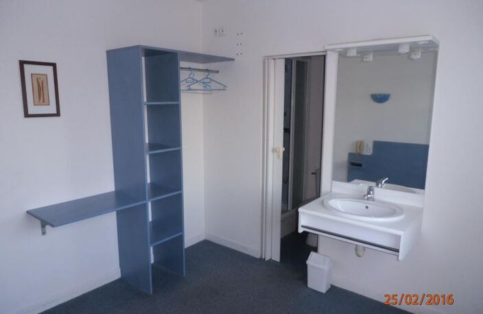 Maison de 392m2 à louer sur Château-Renault — photo 5