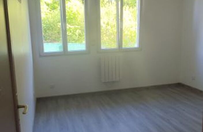 Maison de 80m2 à louer sur Venon — photo 5