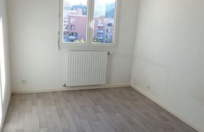 Appartement de 32m2 à louer sur Saint-Étienne — photo 4