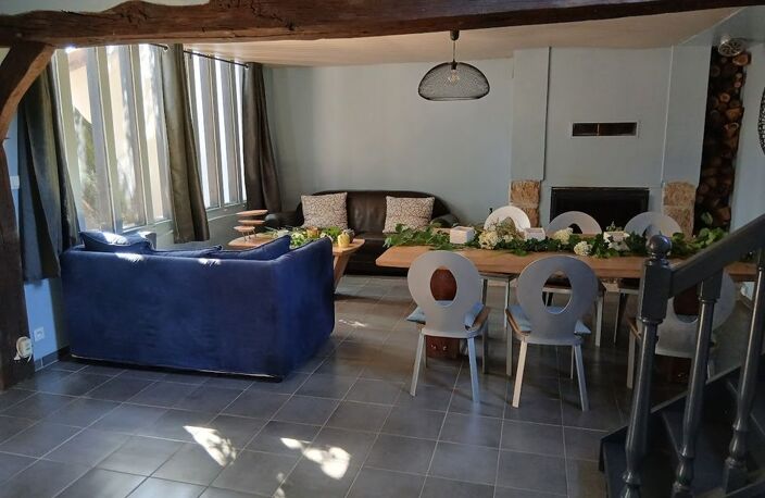 Appartement de 124m2 à louer sur Léon — photo 2