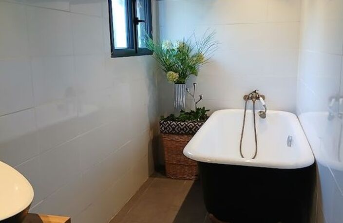 Appartement de 124m2 à louer sur Léon — photo 4