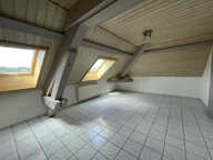 APPARTEMENT MANSARDE centre LE RUSSEY — photo 2