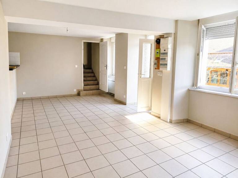 Appartement de 65m2 à louer sur La Chapelaude — photo 1