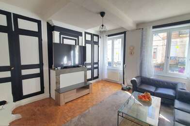 Appartement 4 pièces 690 €