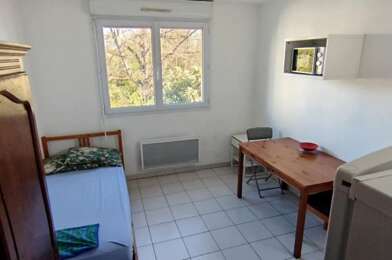 Appartement 1 pièces 860 €