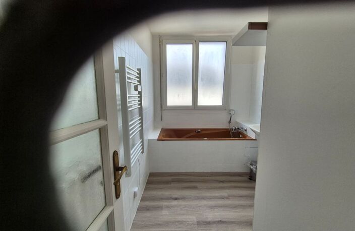 Appartement de 110m2 à louer sur Saint-Nazaire — photo 3