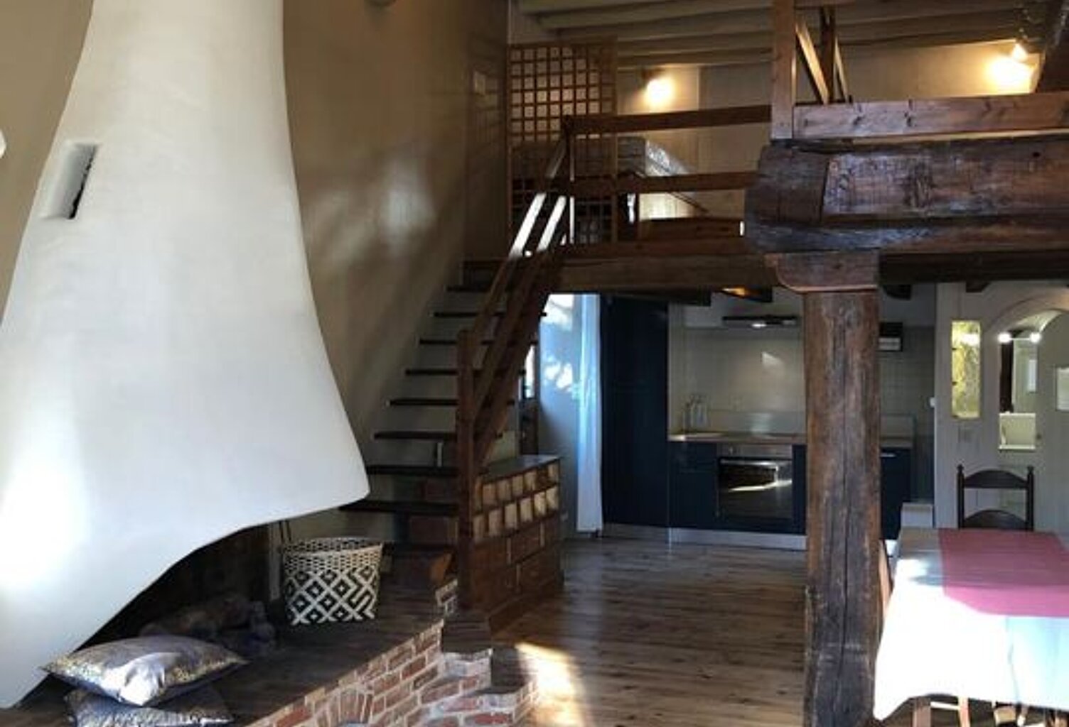Appartement de 75m2 à louer sur Saint-Germain-du-Puy — photo 1