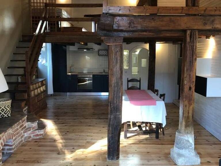 Appartement de 75m2 à louer sur Saint-Germain-du-Puy — photo 1