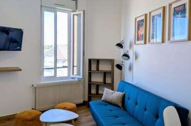 Appartement 3 pièces 698 €