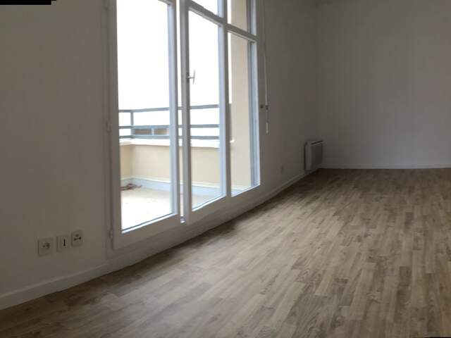 Studio de 30m2 à louer sur Rambouillet — photo du bien