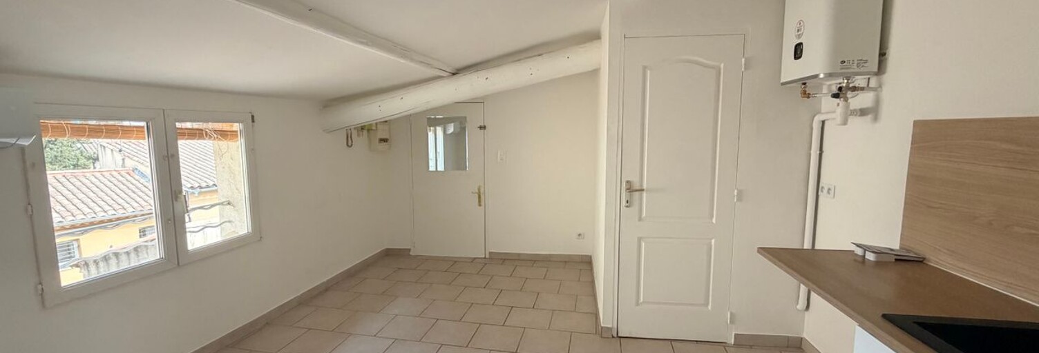 Appartement 1 Pièce 28 m² à louer à L'Isle-sur-la-Sorgue (84800)