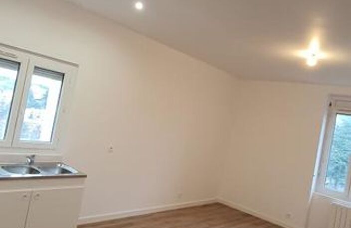 Appartement de 75m2 à louer sur La Ricamarie — photo 3